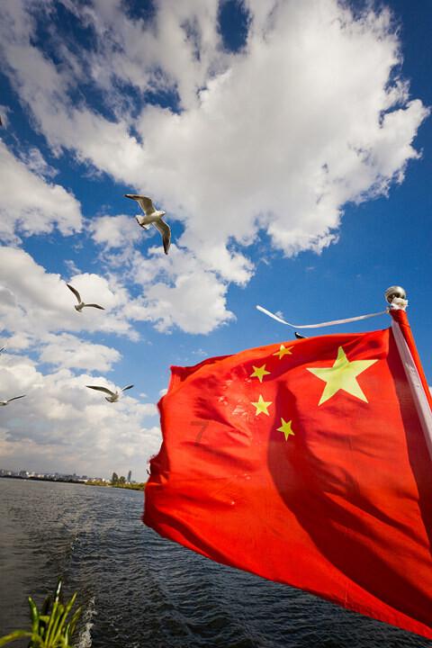 苏州龙杰(603332.SH)发预盈，预计2023年度净利润1420万元至1720万元，扭亏为盈